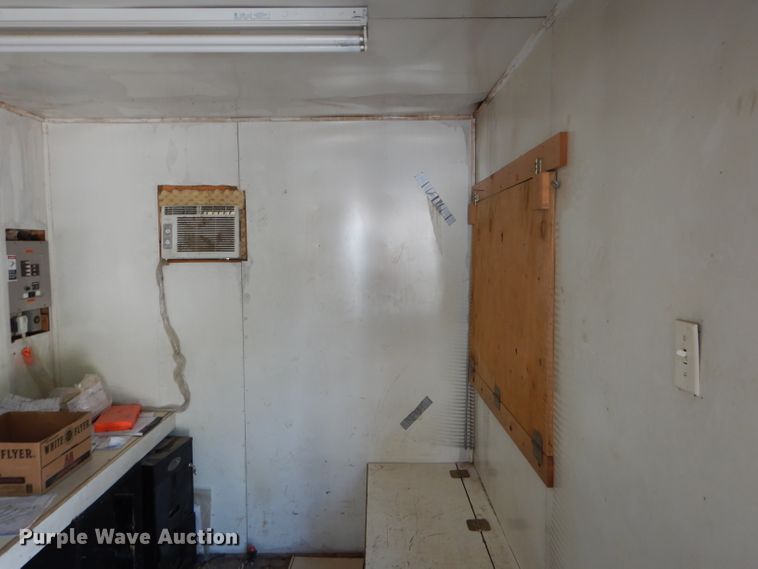 image for item DM0618 1997 Freightliner FL60  box truck