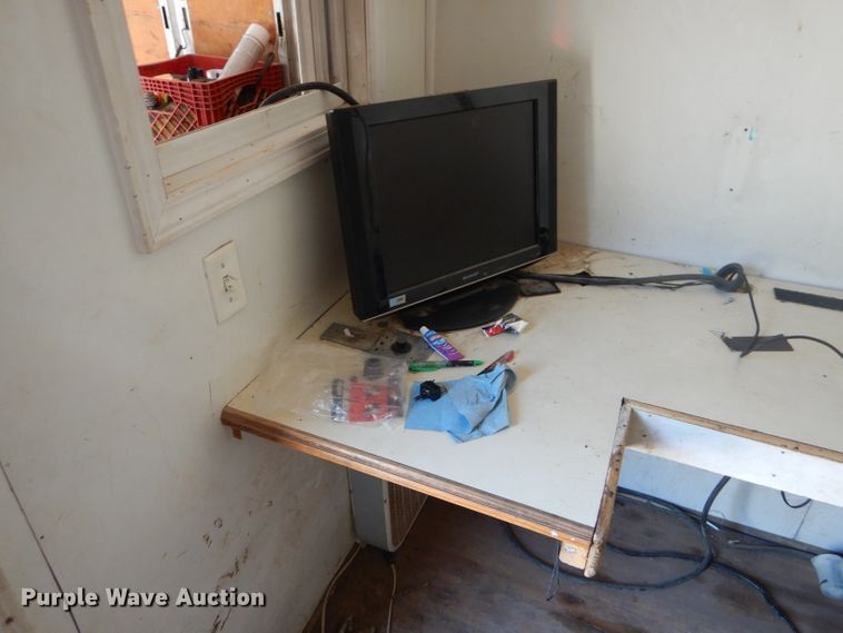 image for item DM0618 1997 Freightliner FL60  box truck