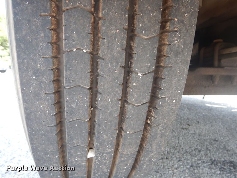 image for item DM0618 1997 Freightliner FL60  box truck