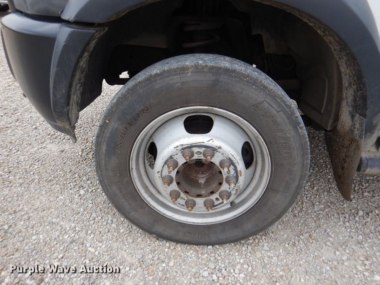 image for item DM1355 2015 Dodge Ram 5500  truck cab and chassis