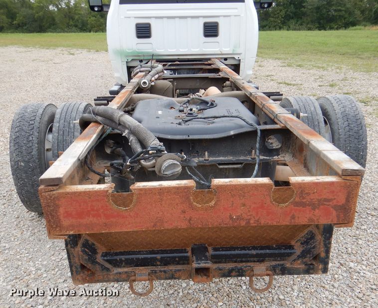 image for item DM1356 2016 Dodge Ram 5500HD  truck cab and chassis