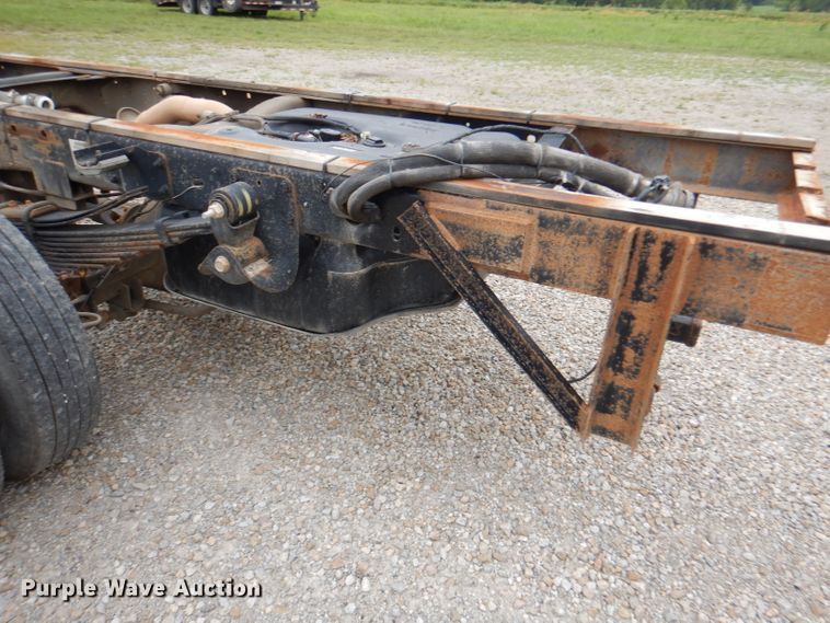 image for item DM1356 2016 Dodge Ram 5500HD  truck cab and chassis