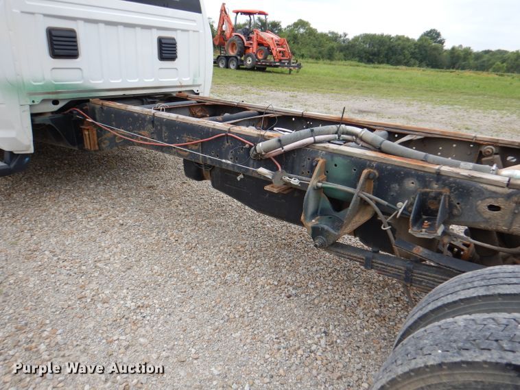 image for item DM1356 2016 Dodge Ram 5500HD  truck cab and chassis