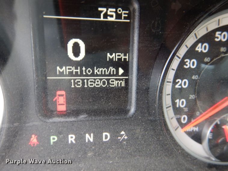 image for item DM1356 2016 Dodge Ram 5500HD  truck cab and chassis