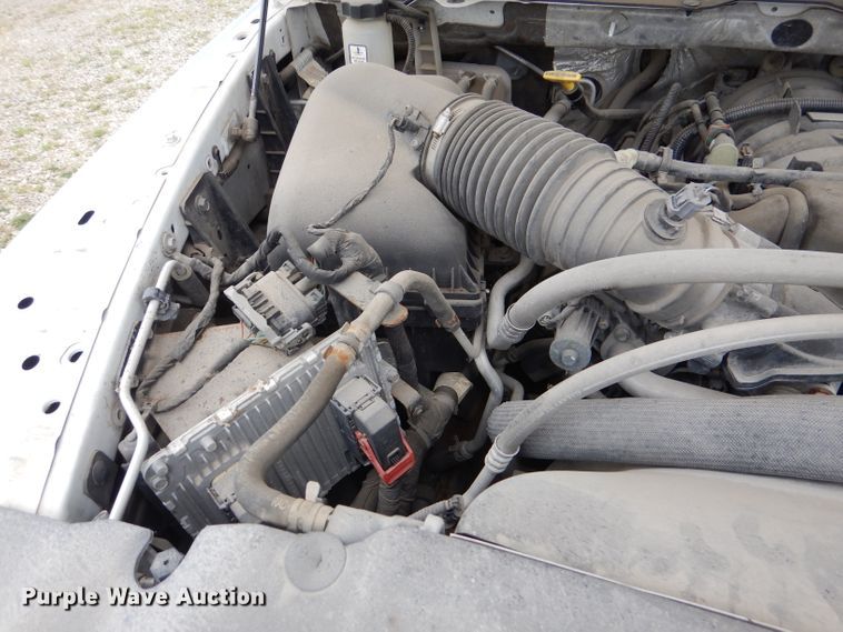 image for item DM1356 2016 Dodge Ram 5500HD  truck cab and chassis