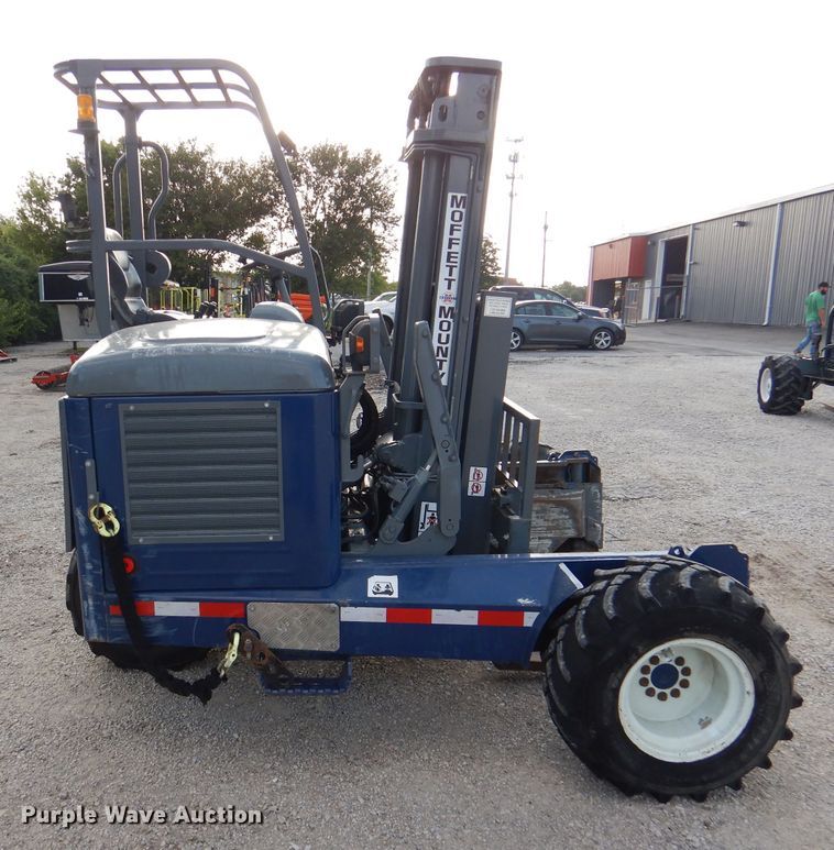 image for item DM1429 Moffet M55P  forklift