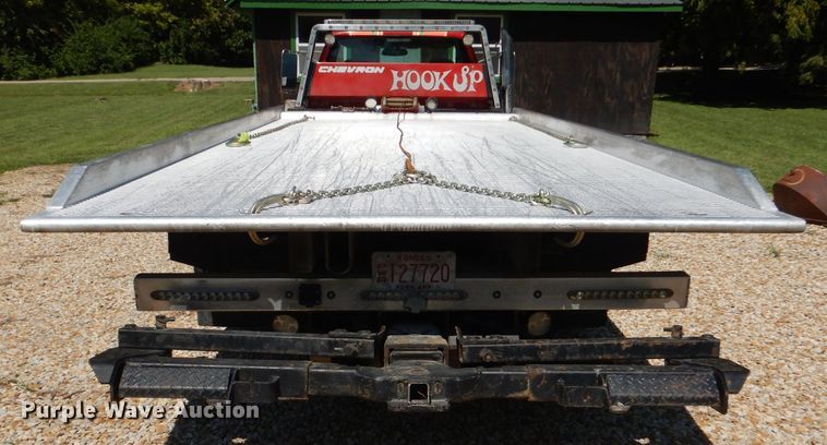 image for item DM1431 1998 GMC 3500HD  rollback truck