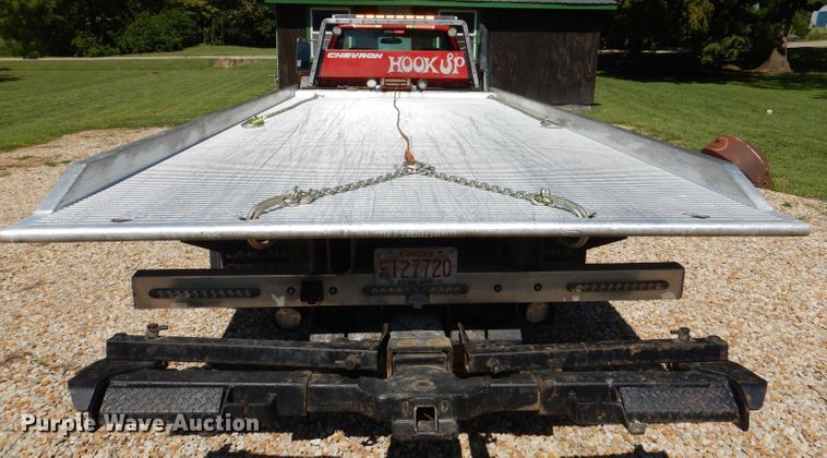 image for item DM1431 1998 GMC 3500HD  rollback truck