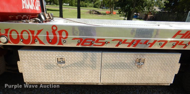 image for item DM1431 1998 GMC 3500HD  rollback truck