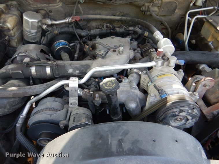 image for item DM1431 1998 GMC 3500HD  rollback truck