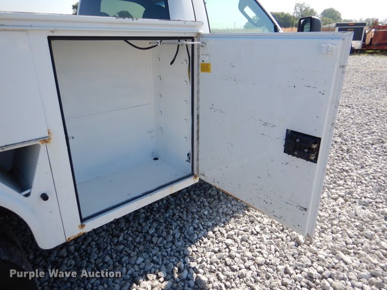 image for item DM1455 2008 Ford F550 Super Duty XL  utility / service truck