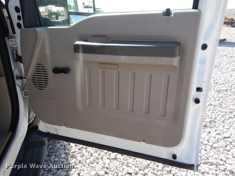 image for item DM1455 2008 Ford F550 Super Duty XL  utility / service truck