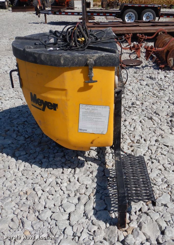 image for item DM1459 Meyer Mate  spreader