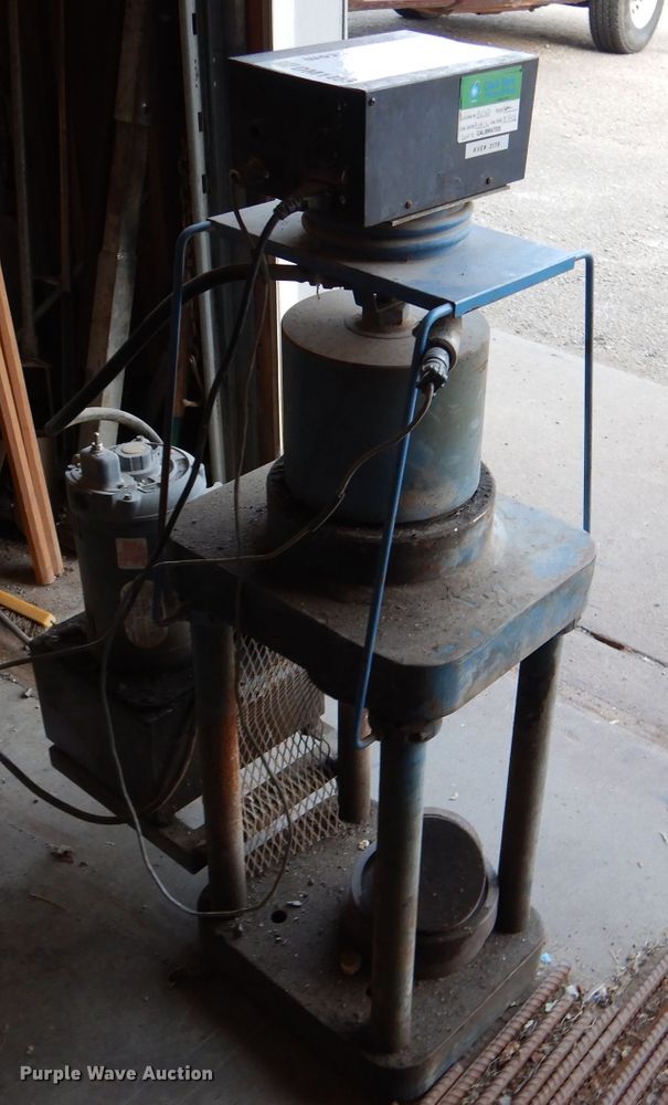 image for item DM1469 ELE CT-7250  compression machine