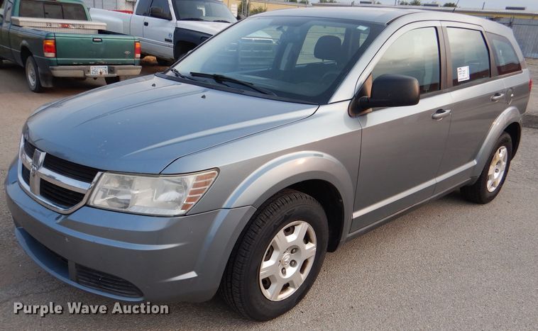 image for item DM1470 2010 Dodge Journey  SUV