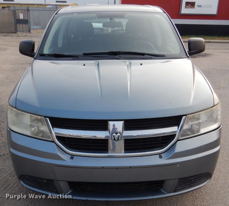 image for item DM1470 2010 Dodge Journey  SUV