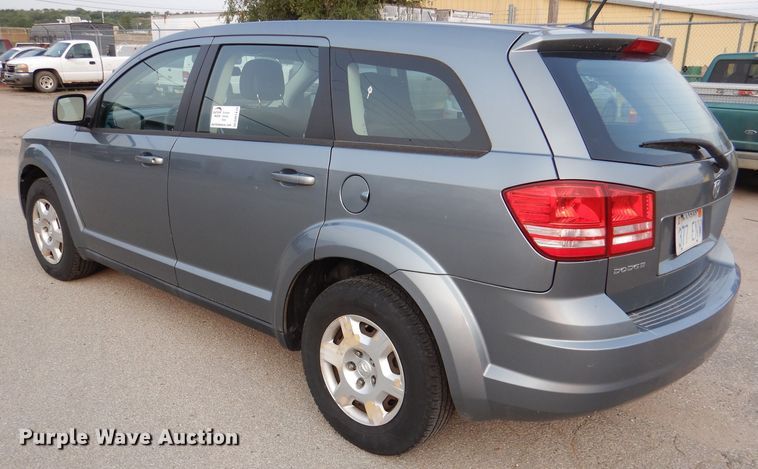image for item DM1470 2010 Dodge Journey  SUV