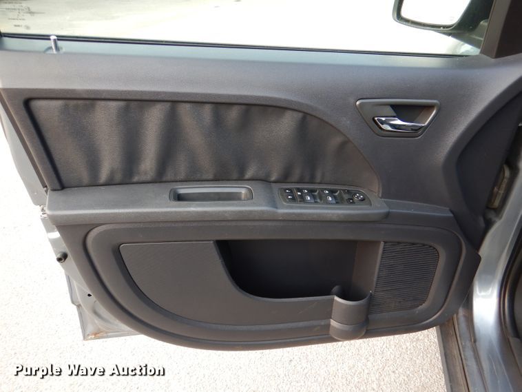 image for item DM1470 2010 Dodge Journey  SUV