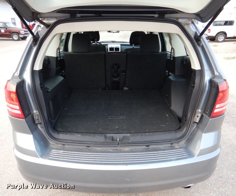 image for item DM1470 2010 Dodge Journey  SUV