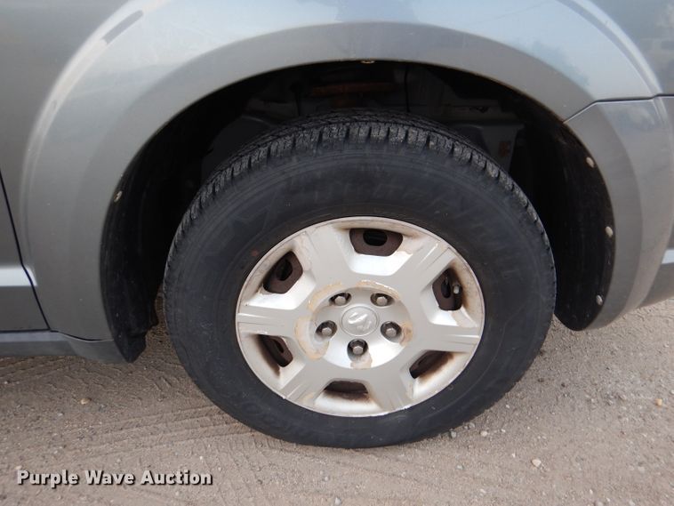 image for item DM1470 2010 Dodge Journey  SUV