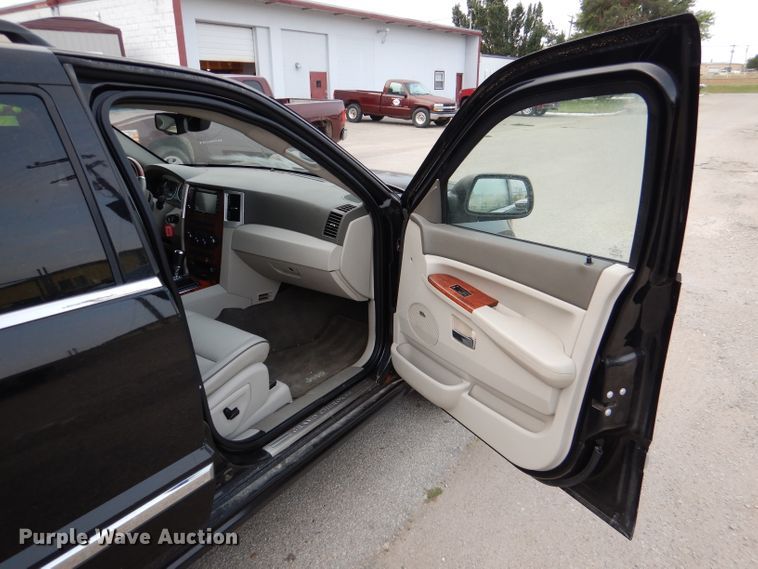 image for item DM1471 2008 Jeep Grand Cherokee Overland  SUV