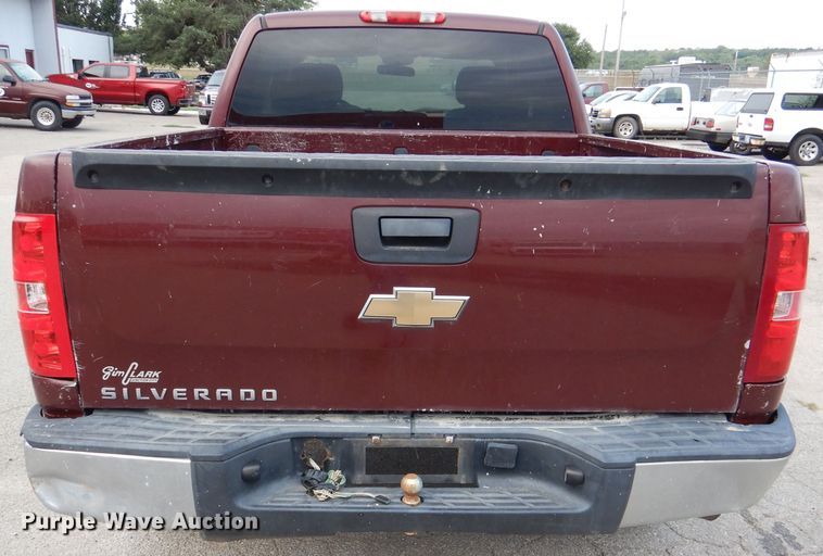 image for item DM1472 2007 Chevrolet Silverado 1500  Ext. Cab pickup truck