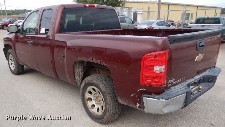 image for item DM1472 2007 Chevrolet Silverado 1500  Ext. Cab pickup truck