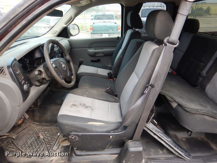 image for item DM1472 2007 Chevrolet Silverado 1500  Ext. Cab pickup truck