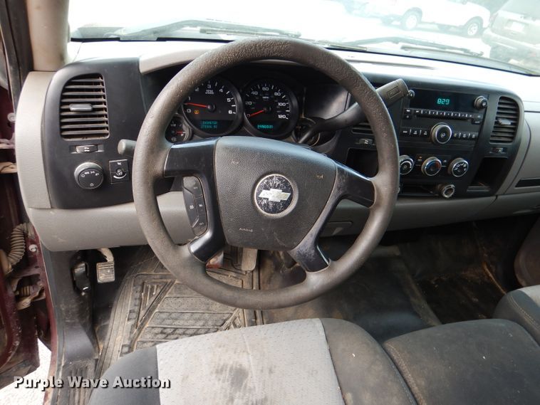 image for item DM1472 2007 Chevrolet Silverado 1500  Ext. Cab pickup truck