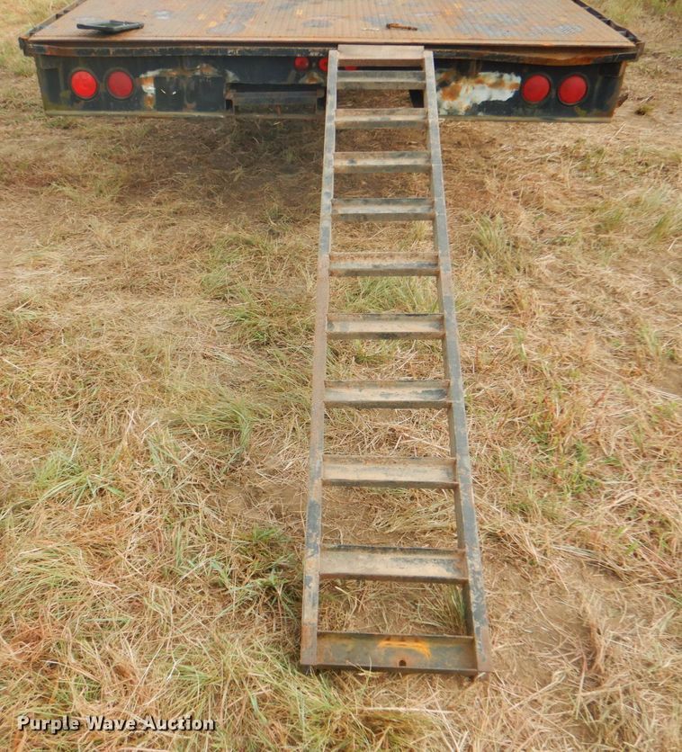 image for item DM3951 1999 West Wind Trailers  equipment trailer