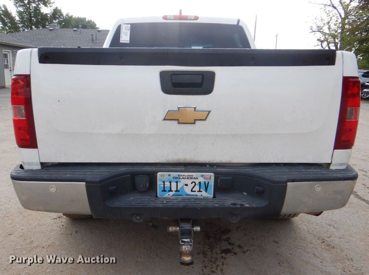 image for item DM3966 2011 Chevrolet Silverado 1500  Crew Cab pickup truck