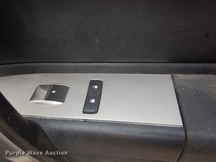 image for item DM3966 2011 Chevrolet Silverado 1500  Crew Cab pickup truck