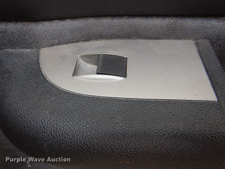 image for item DM3966 2011 Chevrolet Silverado 1500  Crew Cab pickup truck