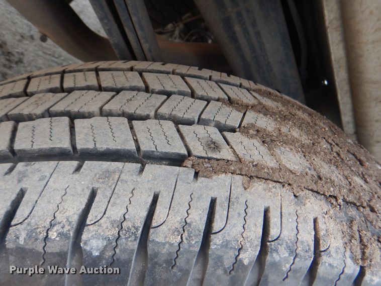 image for item DM3966 2011 Chevrolet Silverado 1500  Crew Cab pickup truck