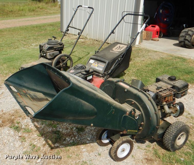 image for item DM3970 Lawn and garden equipment