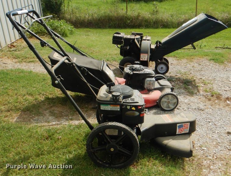 image for item DM3970 Lawn and garden equipment