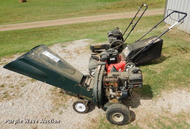 image for item DM3970 Lawn and garden equipment