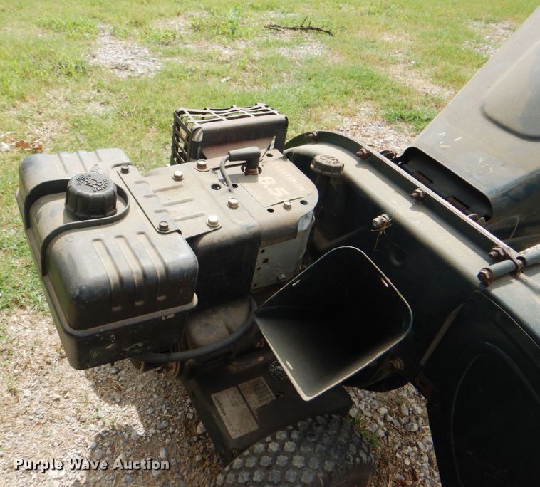 image for item DM3970 Lawn and garden equipment