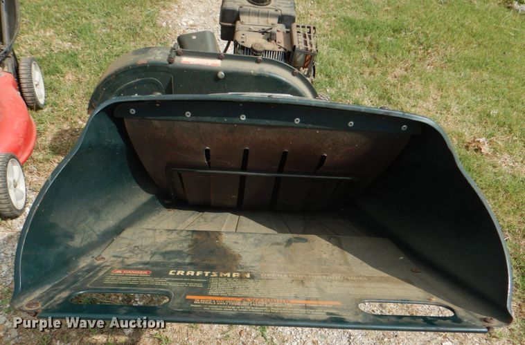 image for item DM3970 Lawn and garden equipment