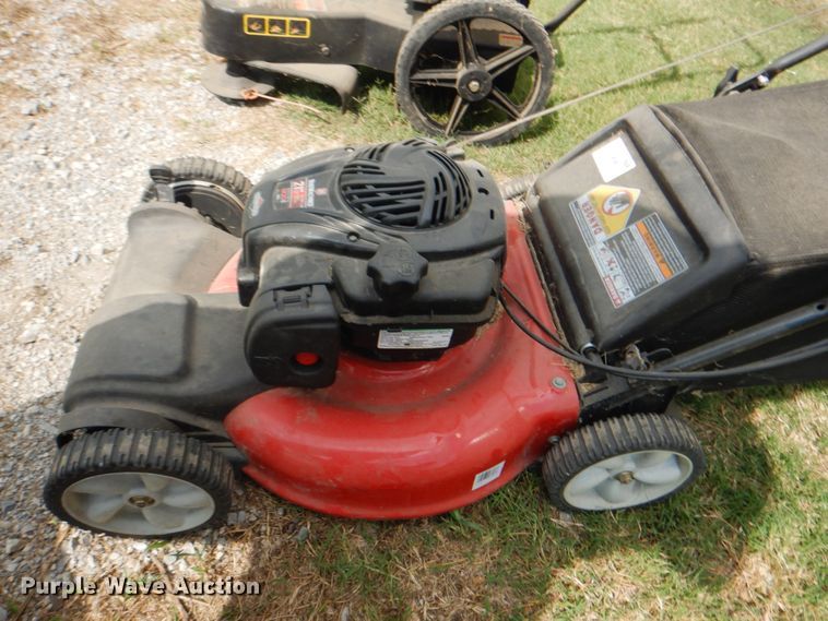 image for item DM3970 Lawn and garden equipment