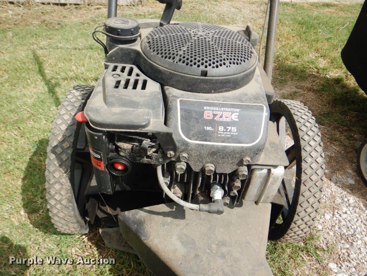 image for item DM3970 Lawn and garden equipment