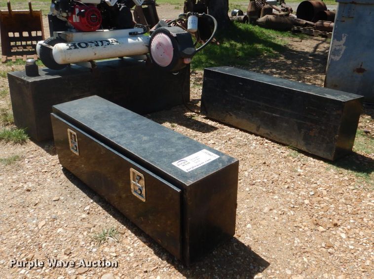 image for item DM3977 Automotive accessories