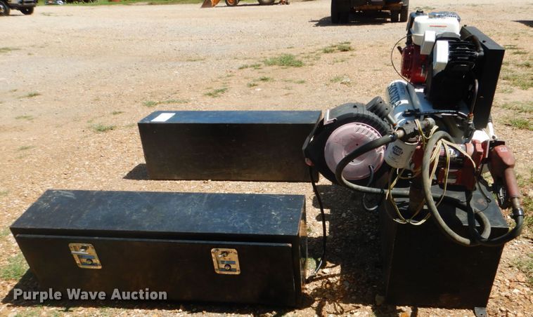 image for item DM3977 Automotive accessories