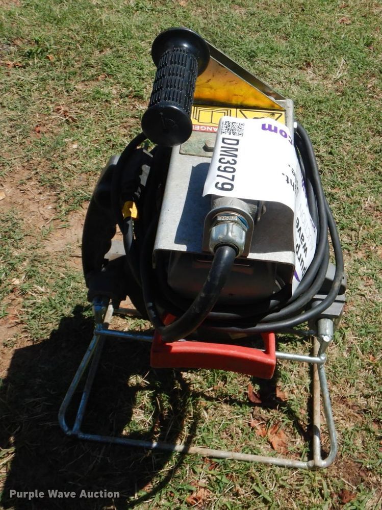 image for item DM3979 McElroy  poly pipe fusion equipment