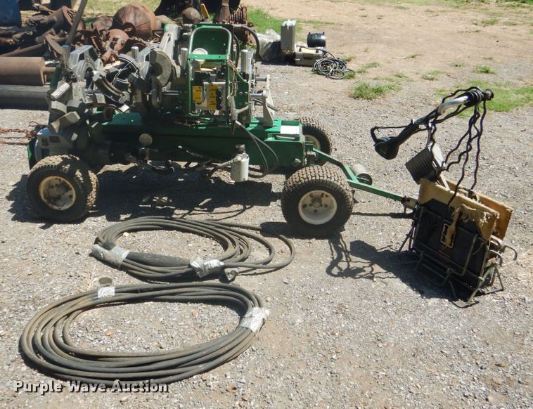 image for item DM3981 McElroy  poly pipe fusion equipment