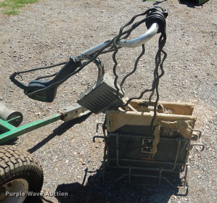 image for item DM3981 McElroy  poly pipe fusion equipment