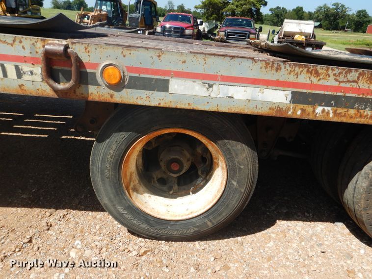 image for item DM3984 2000 Interstate 40DL  equipment trailer