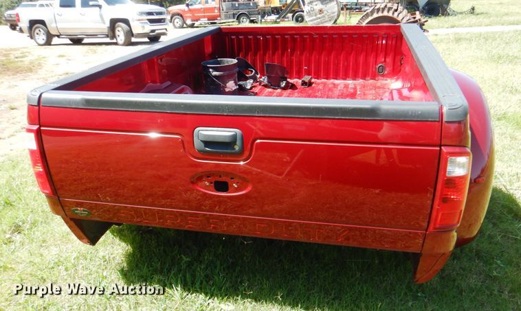 image for item DM3994 2015 Ford F350  pickup truck bed