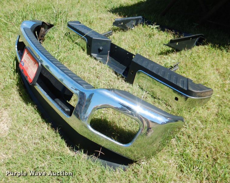 image for item DM3994 2015 Ford F350  pickup truck bed