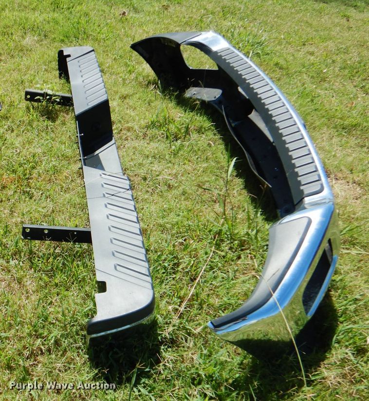 image for item DM3994 2015 Ford F350  pickup truck bed